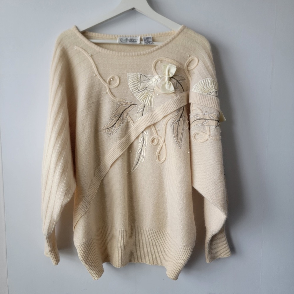 cedars womens Embroidered Bow Sweater sz 1X Coquette Romantic Vintage Balletcore